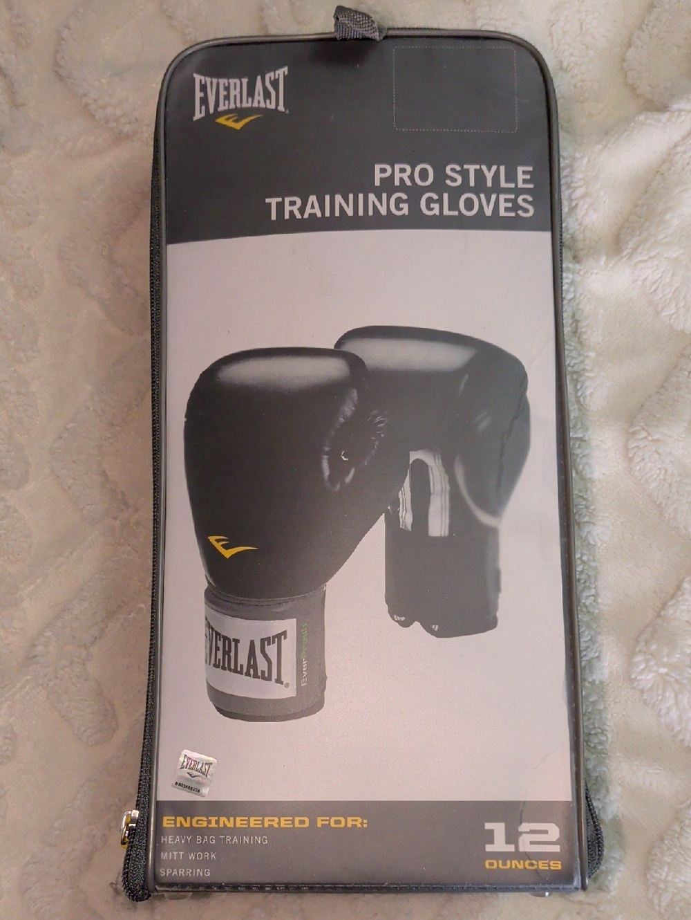 Everlast Black and Yellow Pro Style Training Gloves - 12 oz